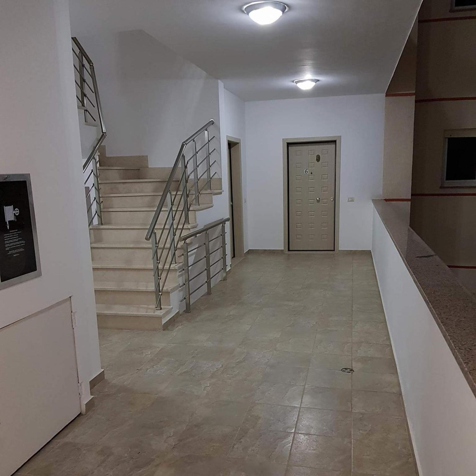 Relax Apartments Golem Golem  Luaran gambar