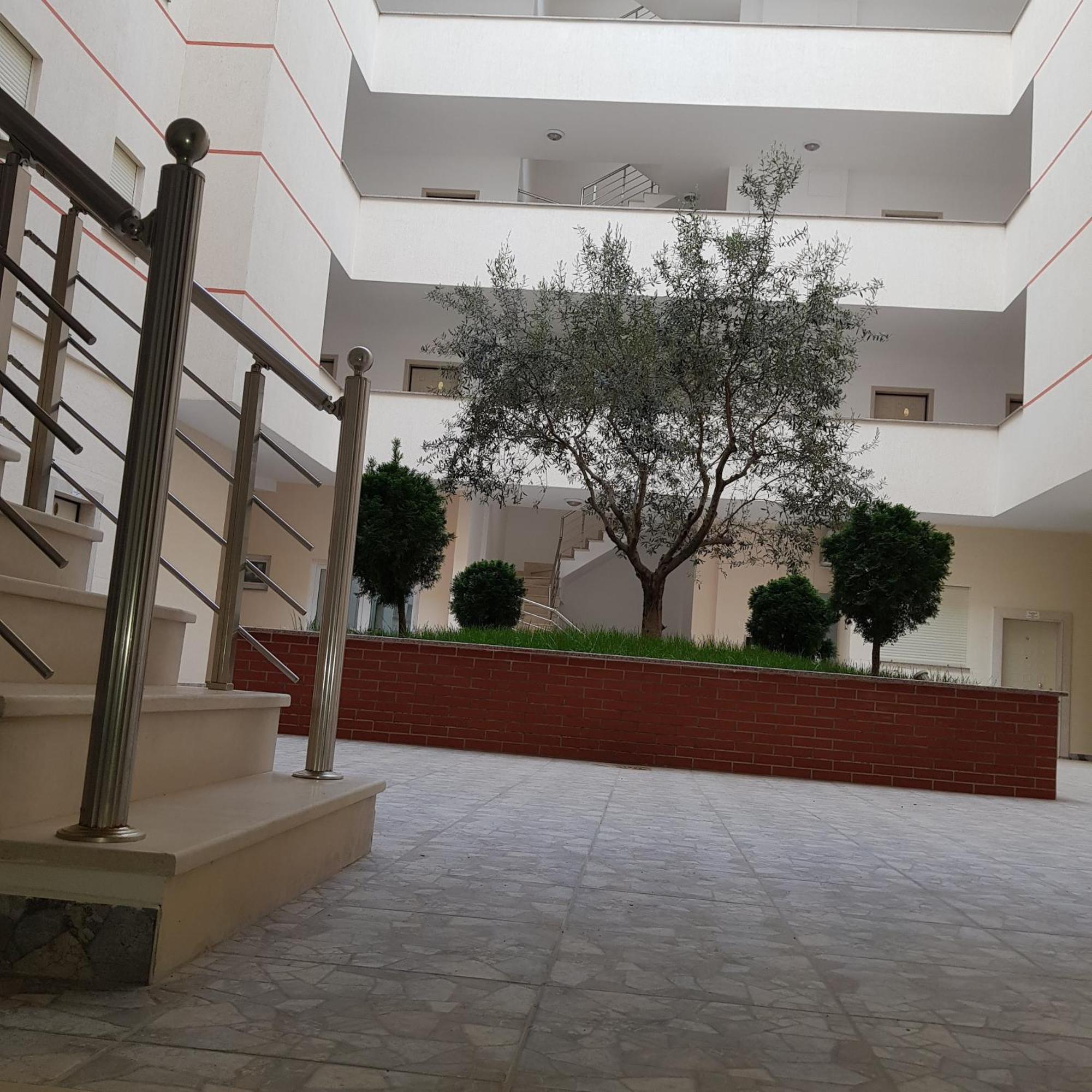 Relax Apartments Golem Golem  Luaran gambar